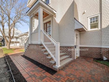 1216-B Ocean Ave