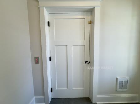 1216-B Ocean Ave