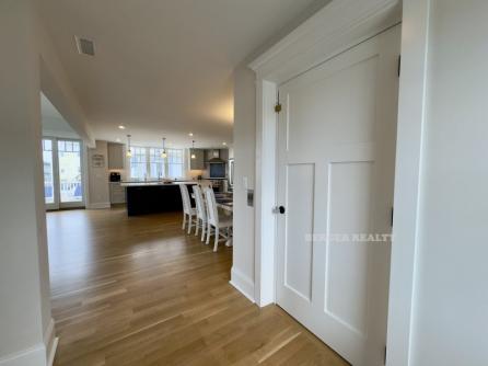 1216-B Ocean Ave