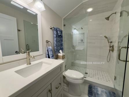 1216-B Ocean Ave