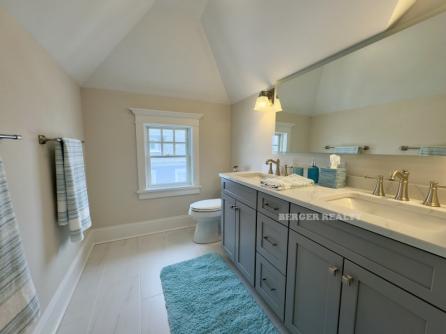 1216-B Ocean Ave