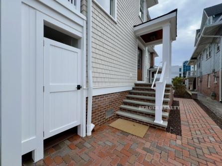 1216-B Ocean Ave