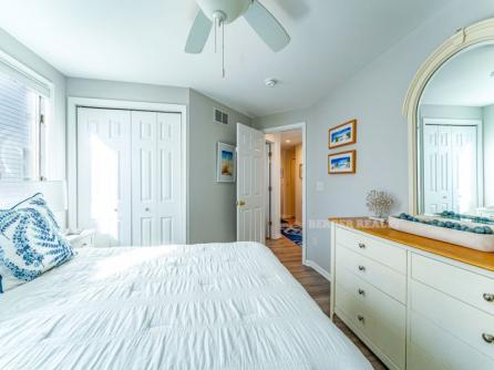 1701 Asbury Ave