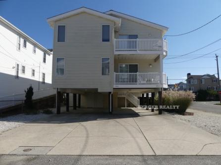 2844 Central Ave.