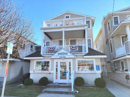 1315 West Ave