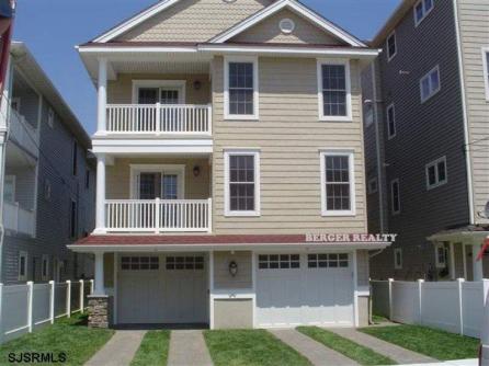 1329 Wesley Ave.