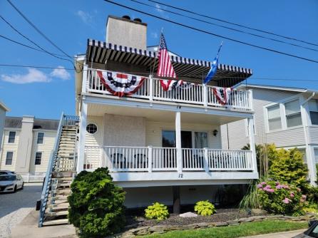 16 E 14th Street