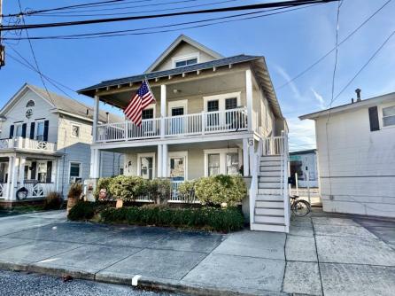 832 North Street