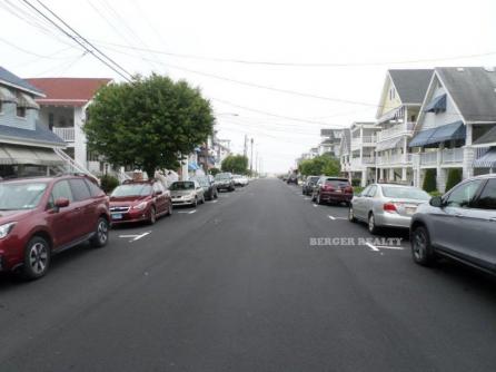 840 St. James Place