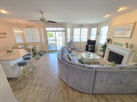 808 Brighton Place