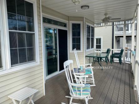 808 Brighton Place