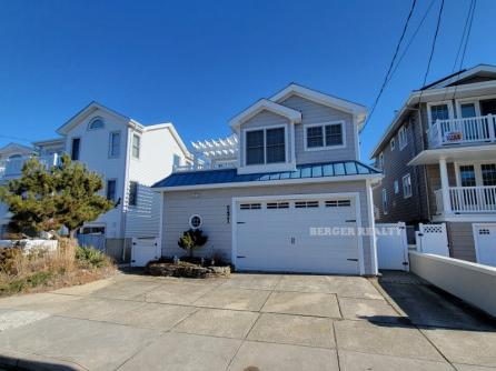 5421 Central Ave