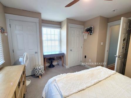 22 Central Rd