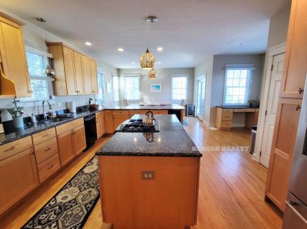 22 Central Rd