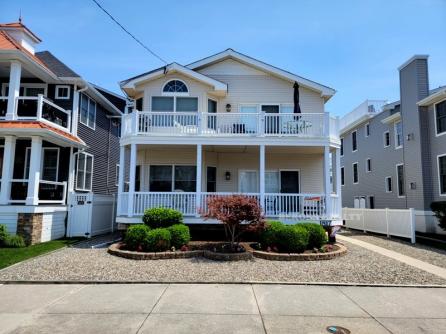 1809 Asbury Ave
