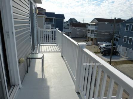 1326 Asbury Ave