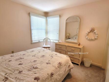4830 Asbury Ave
