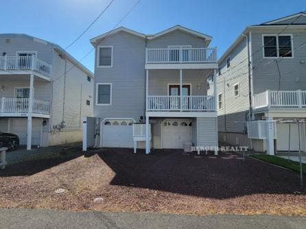 4830 Asbury Ave