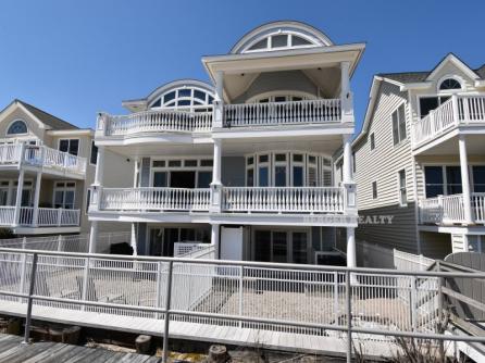 1722 Boardwalk