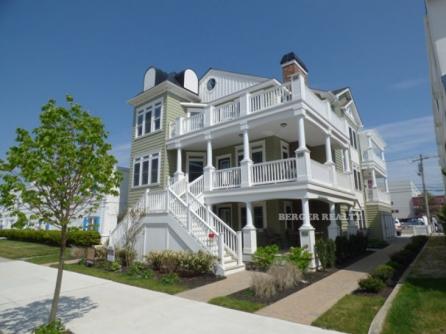 900 Ocean Avenue