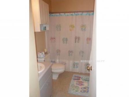 1008 Wesley Ave.