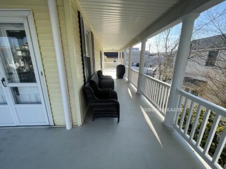 321 Wesley Avenue