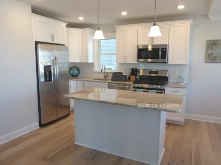 826 Moorlyn