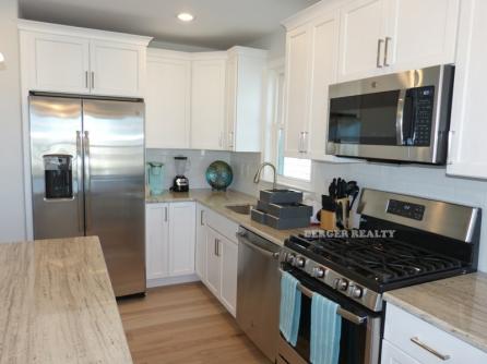 826 Moorlyn