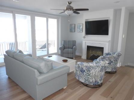 826 Moorlyn