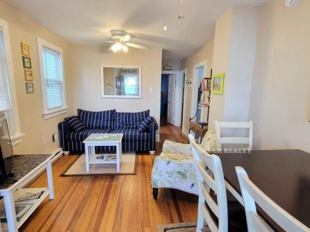 814 Delancey Place