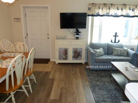 1670 Boardwalk