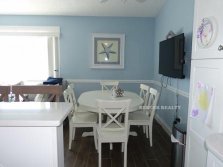 1670 Boardwalk