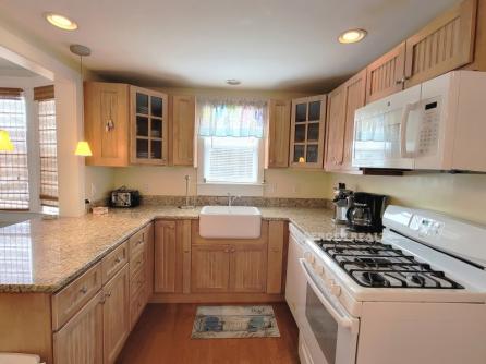 846 Central Ave