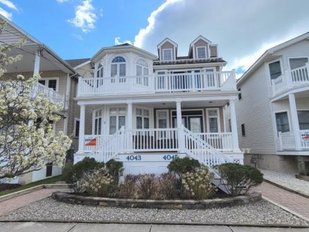 4048 Asbury Ave.