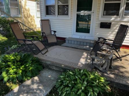 2333 West Ave