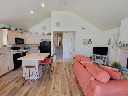 1435 Haven Ave.