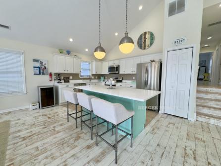 2222 West Ave