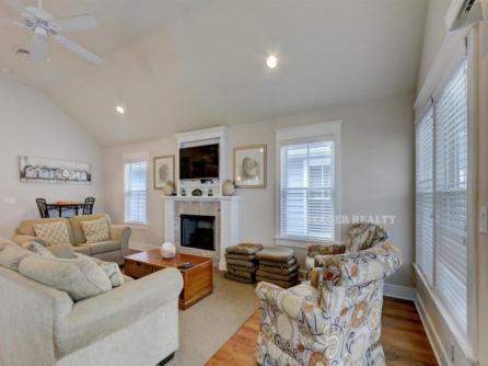 233 Ocean Ave
