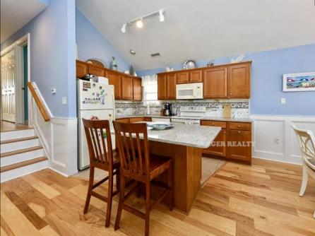 2619 Asbury Ave.