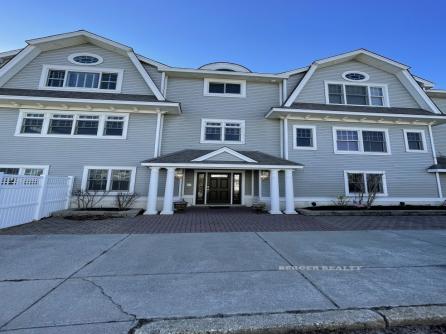 2701 Wesley Ave.