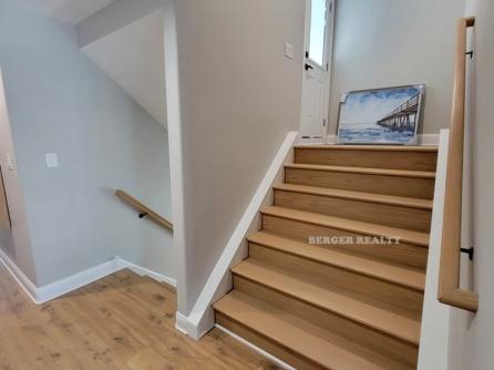 2618 West Ave
