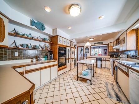4721 Central Ave