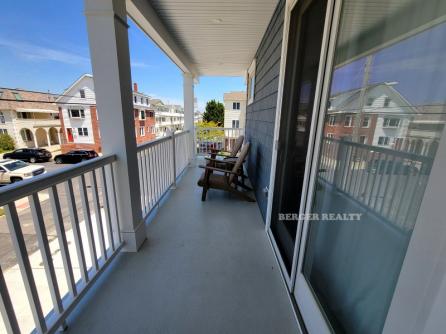 3000 Wesley Ave