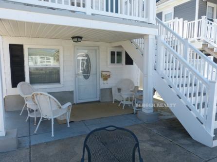 814 St. James Place