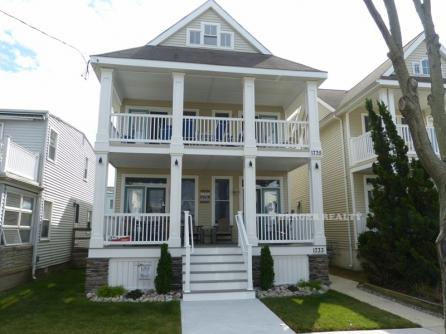 1717 Asbury Ave