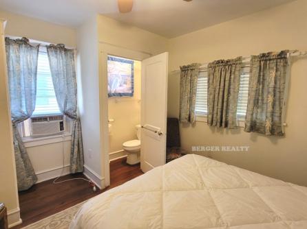 1132 Wesley Ave
