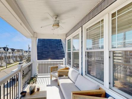 402 Asbury Ave