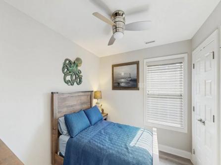 402 Asbury Ave
