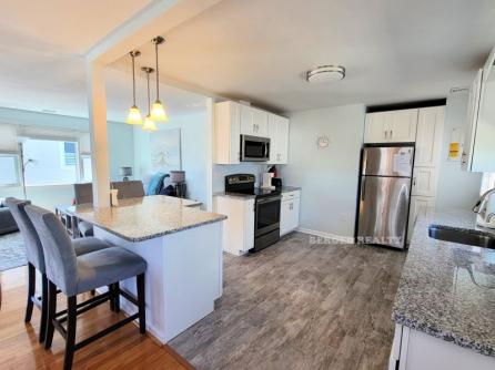 416 W Surf Rd