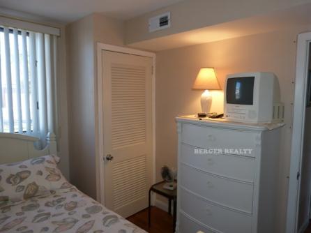 3313 Bay Ave.